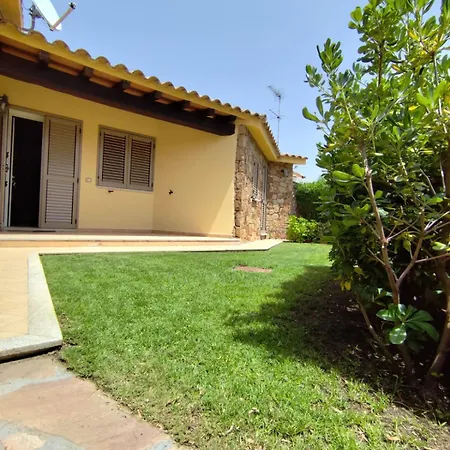 Casa Santoreggia Olbia, Porto Istana, * Murta Maria